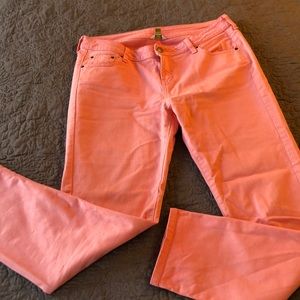 Spring refresh with these dark peach jeans!